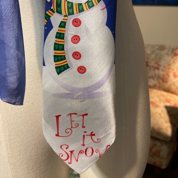 Men’s holiday necktie - Picture 2 of 2